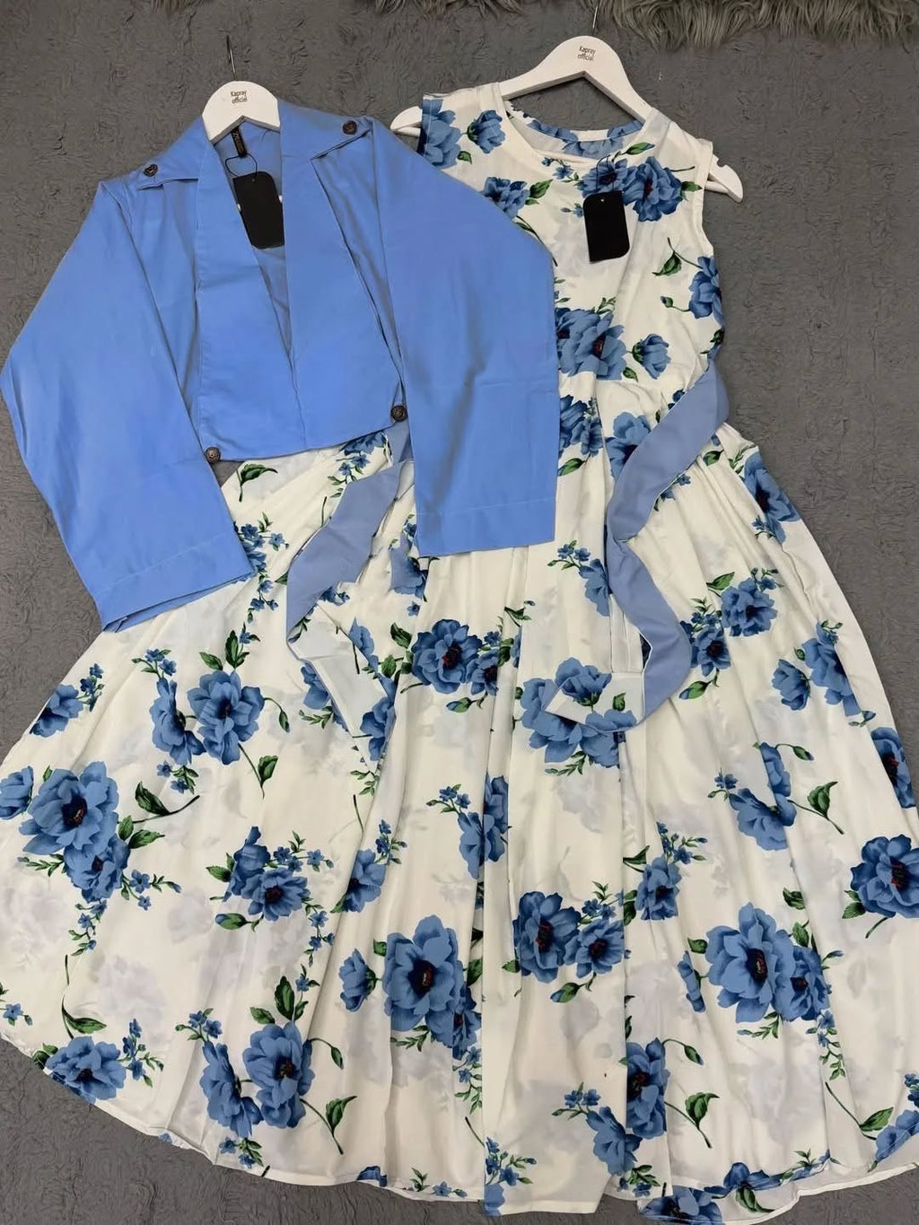 Elegant floral printed Maxi Dress