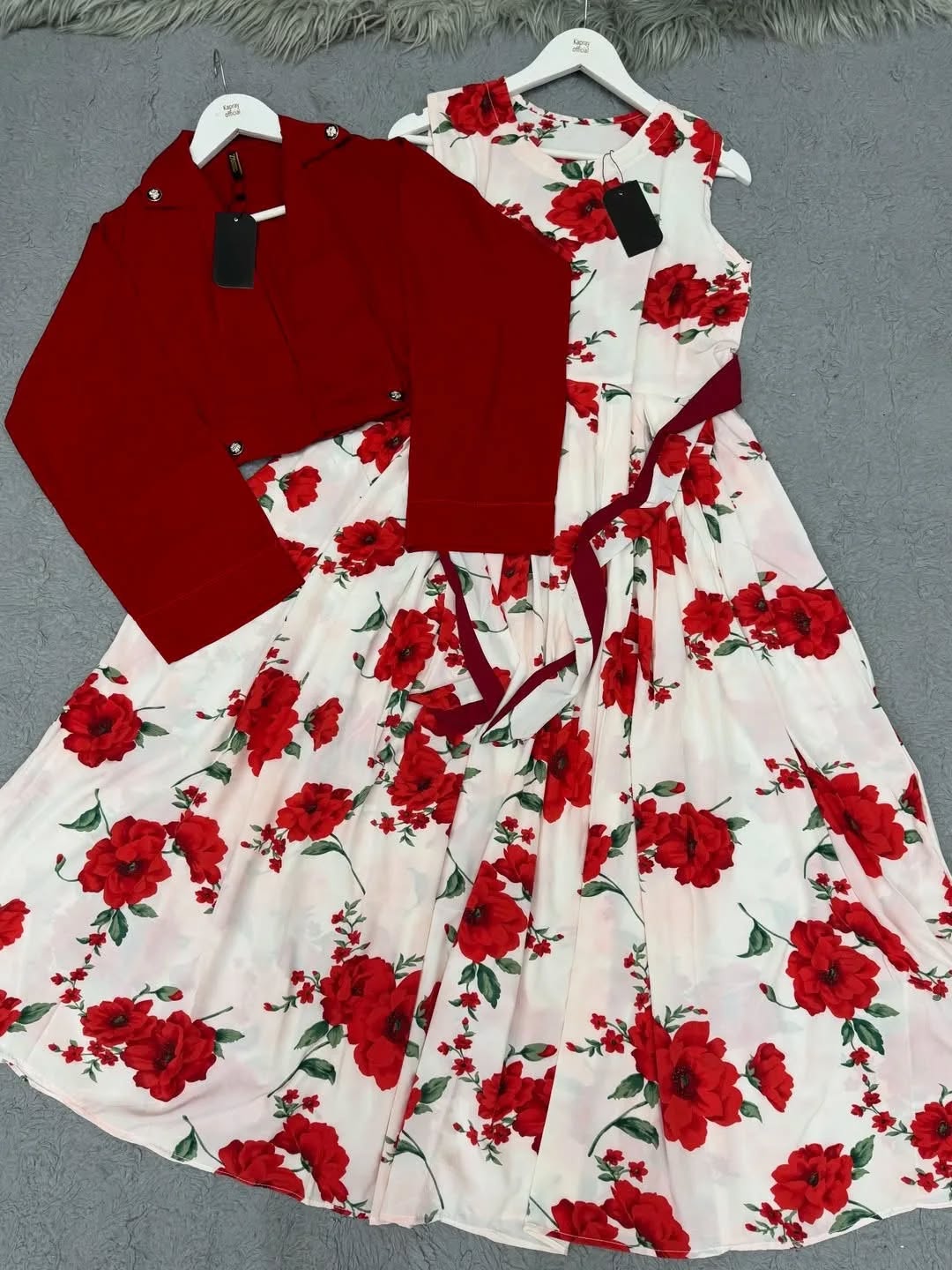 Elegant floral printed Maxi Dress